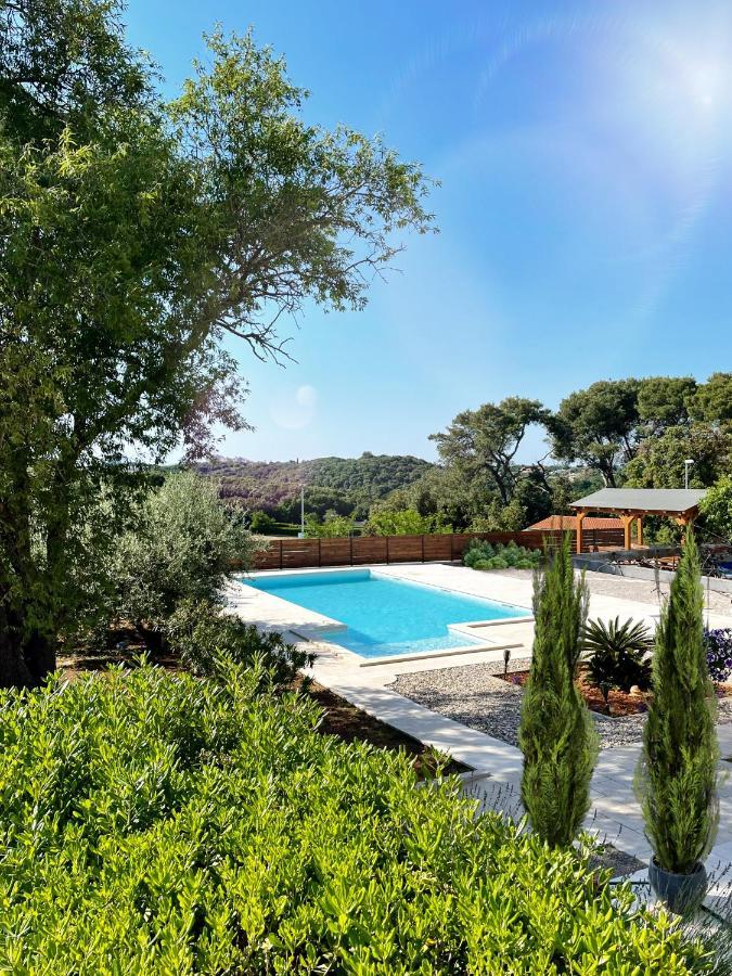 Apartments Borghetto Vinkuran Exterior foto